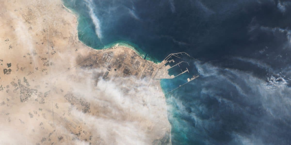 Helium Shortage Could Reshape AI Infrastructure Costs