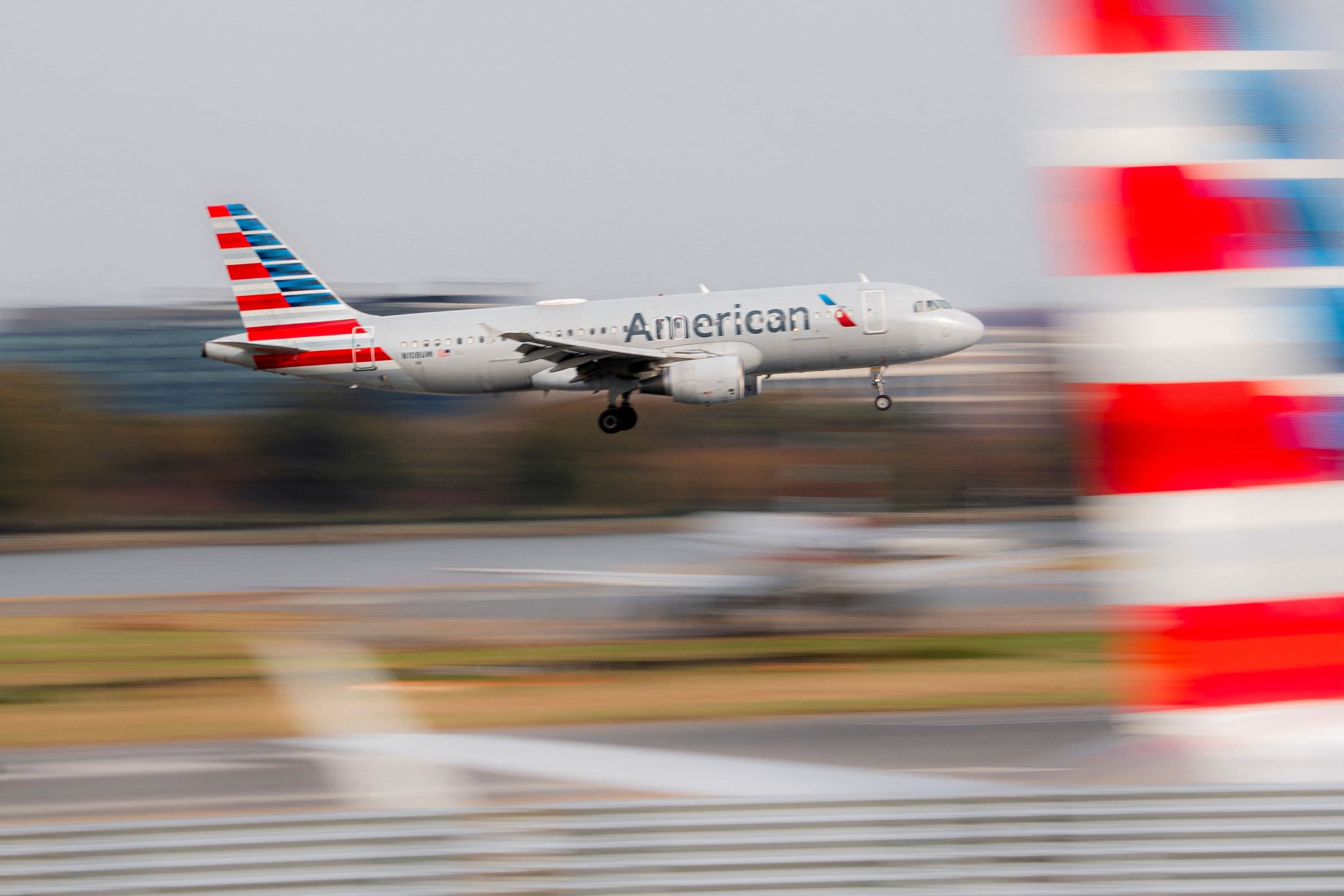 American Airlines Slashes 2026 Outlook as Fuel Costs Soar