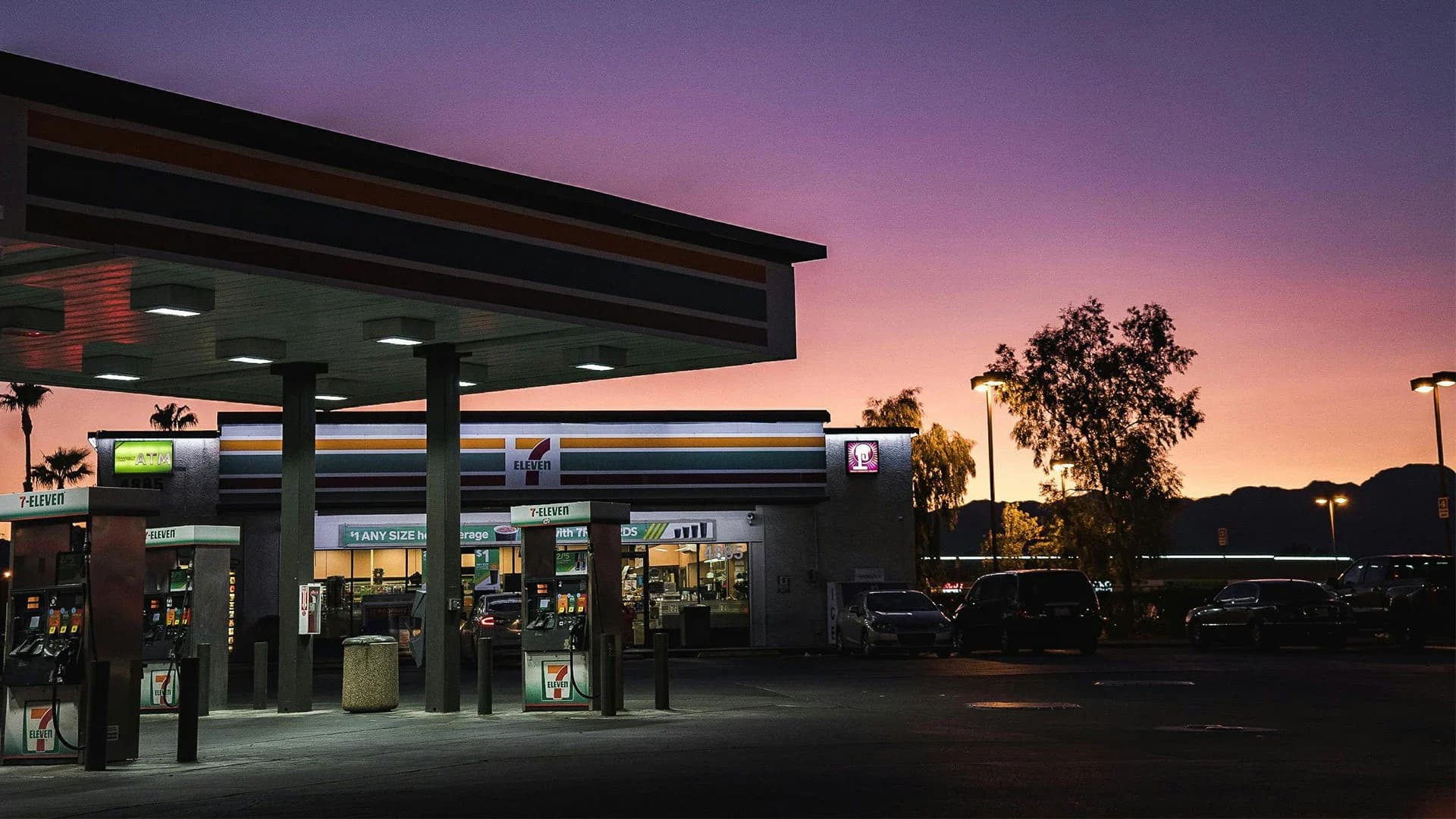 7-Eleven's Cost-Cutting Plan: Hundreds of Store Closures Loom in 2026