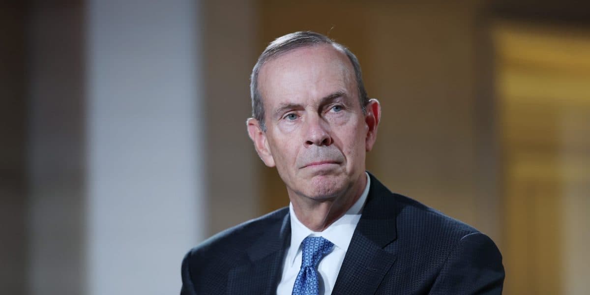 Venezuela's Oil Recovery Hinges on Workforce Return, Chevron CEO Says