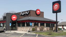 Pizza Hut's Massive Closures Signal Shift in U.S. Franchise Strategy