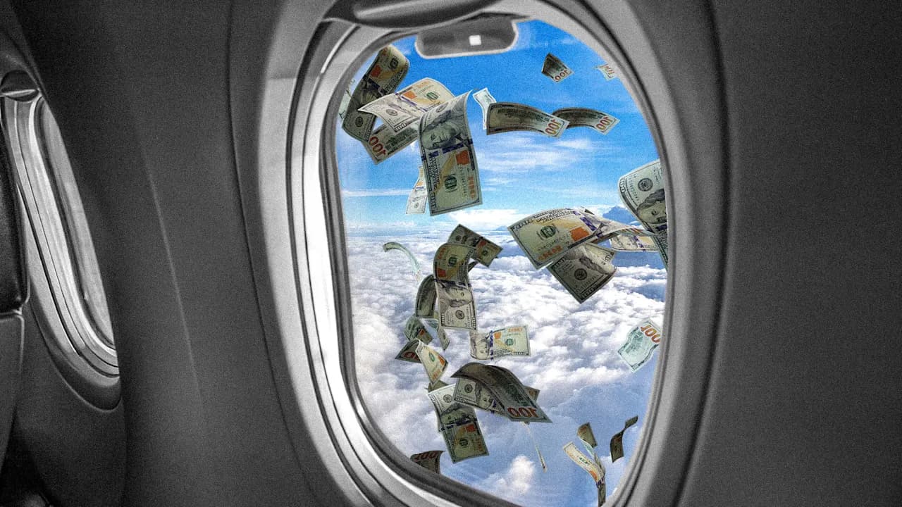 Budget Airlines Seek $2.5B Bailout as Fuel Costs Squeeze Low-Cost Travel