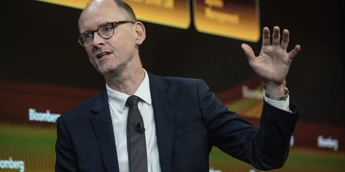 Why AI Won't Eliminate Legal and Accounting Jobs