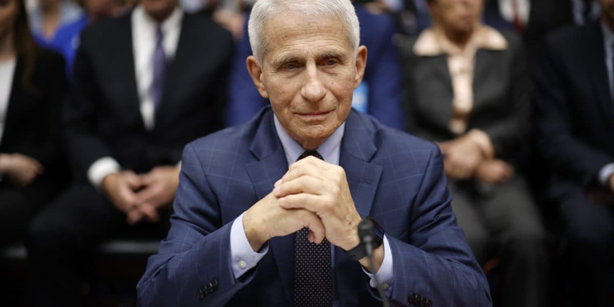 Former NIH Official Indicted for Bypassing Public Records Laws