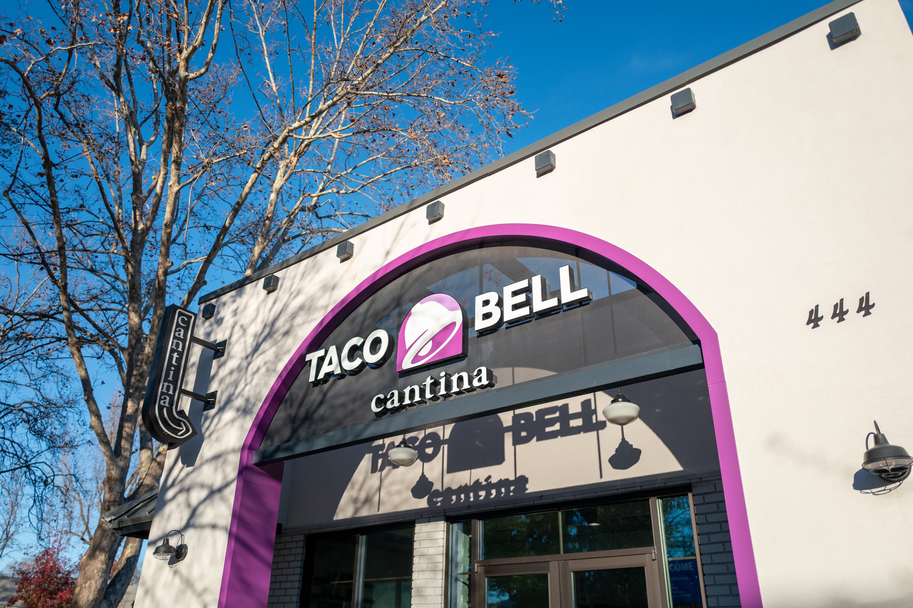 Yum Brands Beats Expectations on Taco Bell's Strong Growth